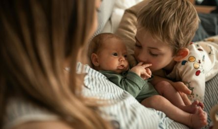 ¿Qué significa soñar con tus hermanos?