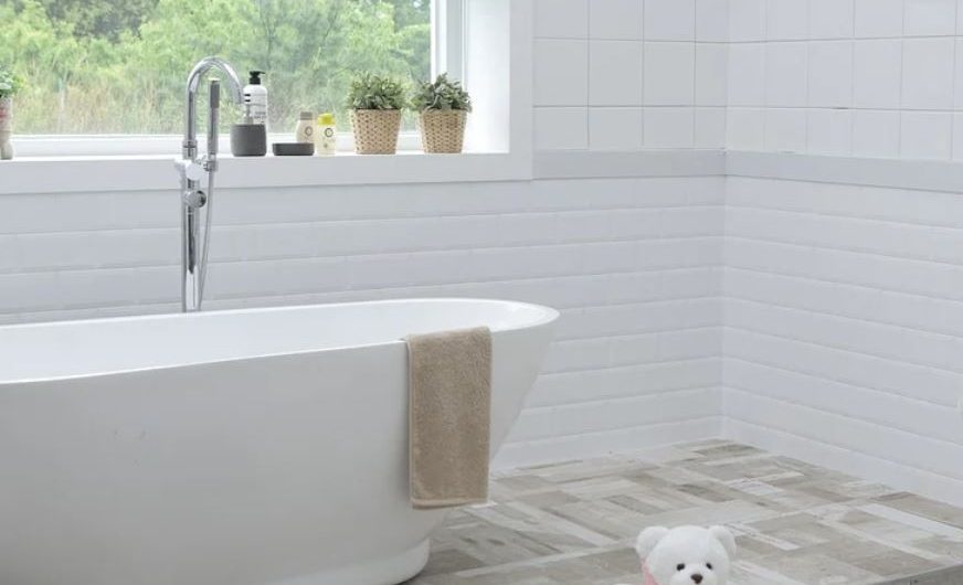 ¿Qué significa soñar con una bañera?