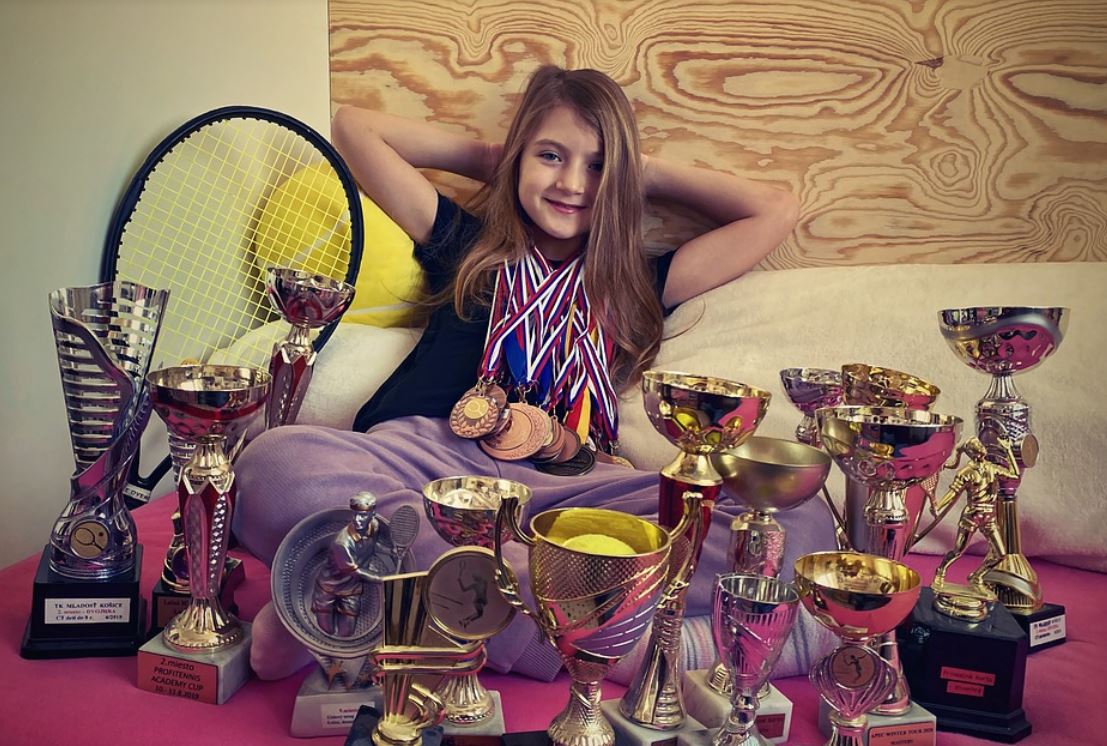 ¿Qué significa soñar con ganar un premio?