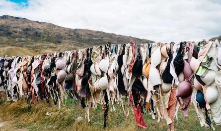 ¿Qué significa soñar con ropa interior?