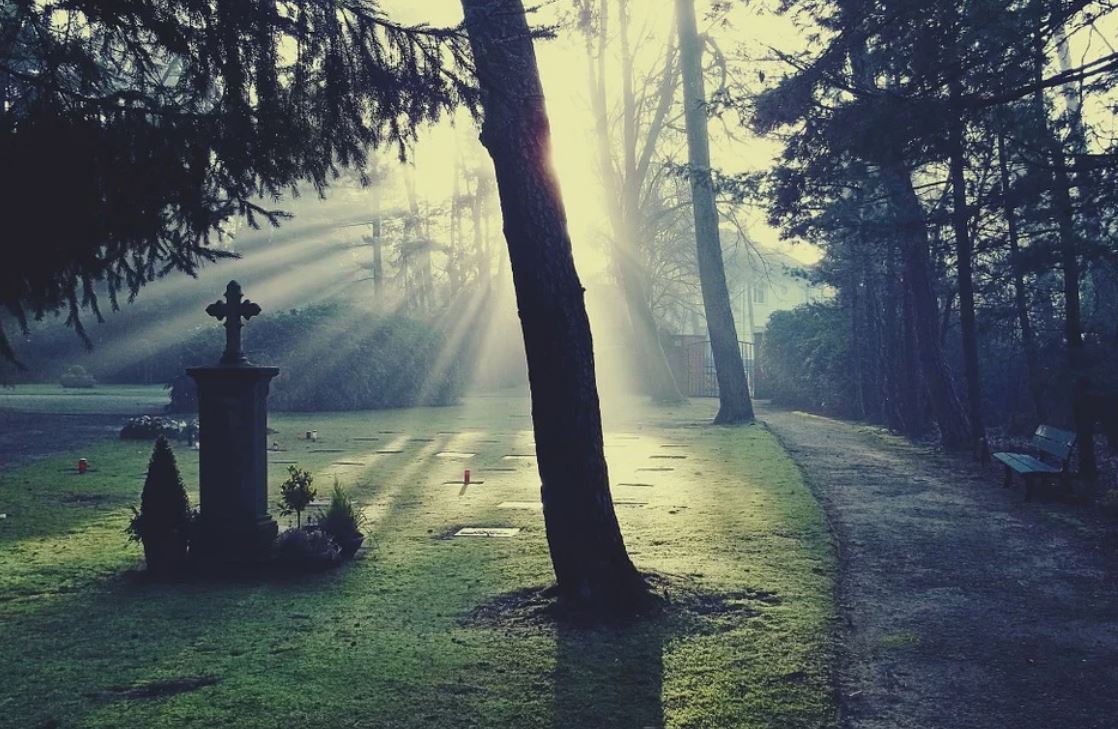 ¿Qué significa soñar con una persona muerta?