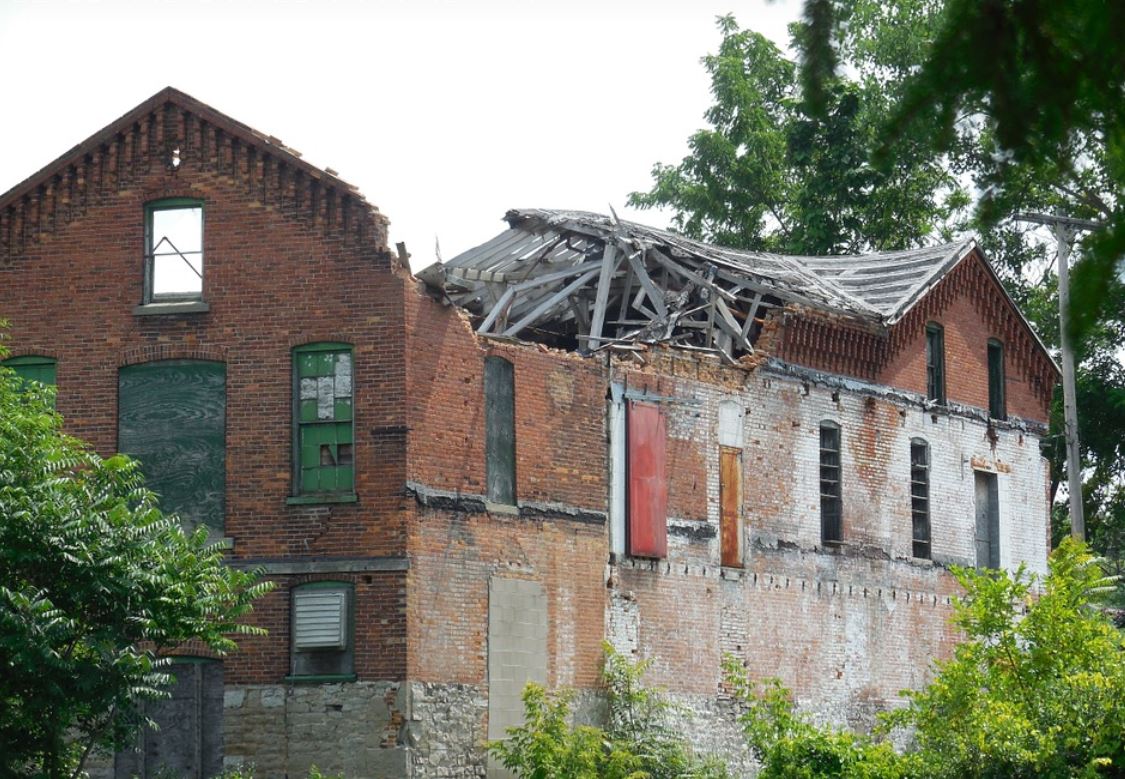 ¿Qué significa soñar con un techo que se derrumba?
