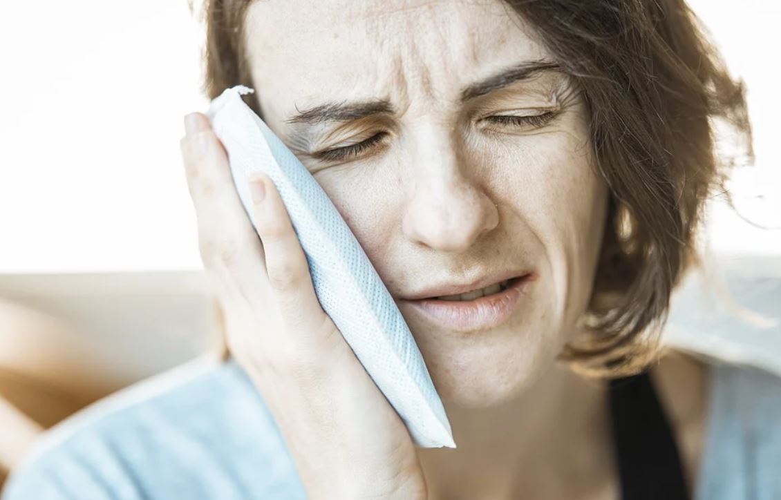 ¿Qué significa soñar con dientes rotos?