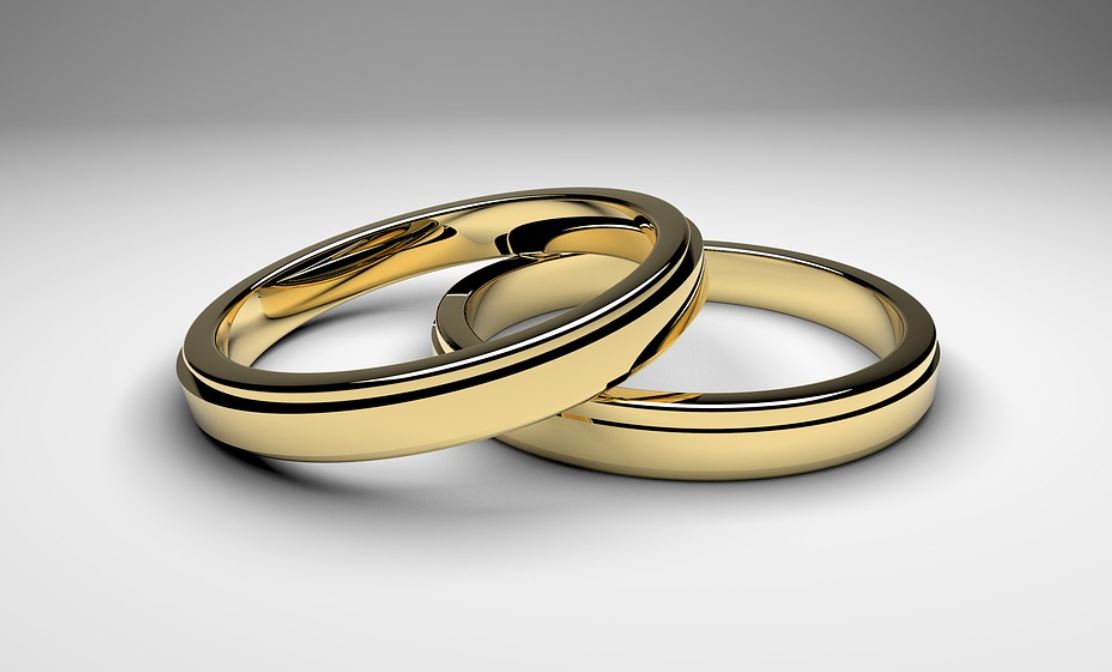 ¿Qué significa soñar con joyas de oro?