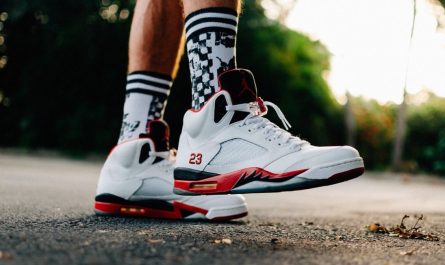 ¿Qué significa soñar con zapatillas deportivas?