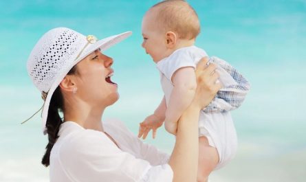 12 Significados de Soñar con Adopción