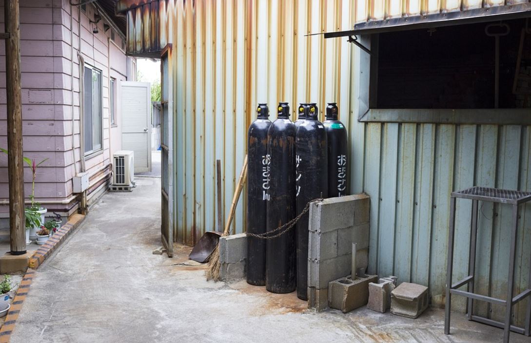 13 Significados de Soñar con Bombonas de Gas