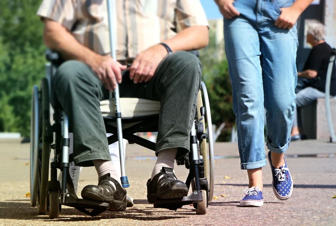 11 Significados de Soñar con Personas Discapacitadas