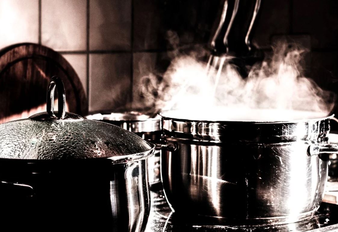 16 Significados de Soñar con Ollas