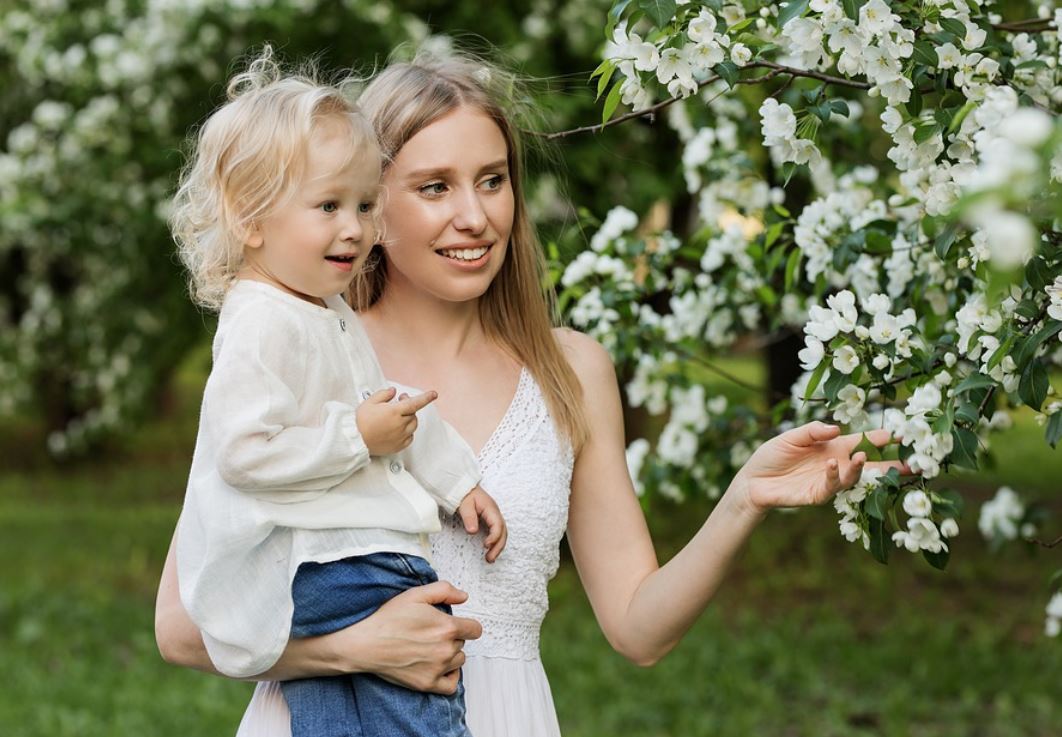 8 Significados de Soñar con Dar a Luz Una Hija
