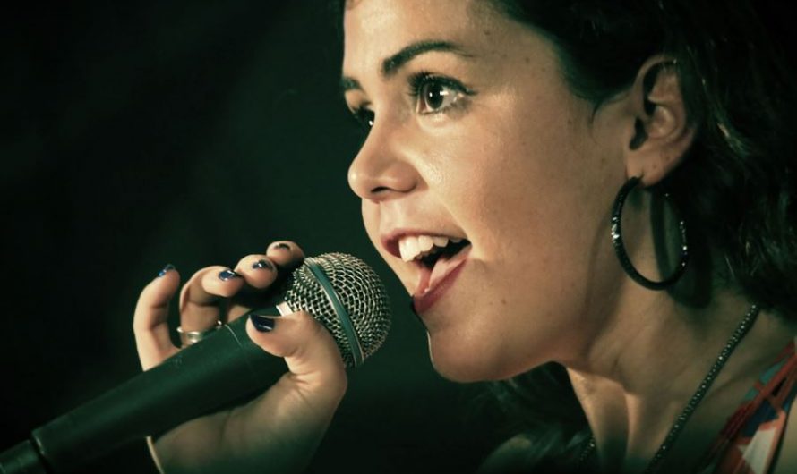 25 Significados de Soñar con Cantar