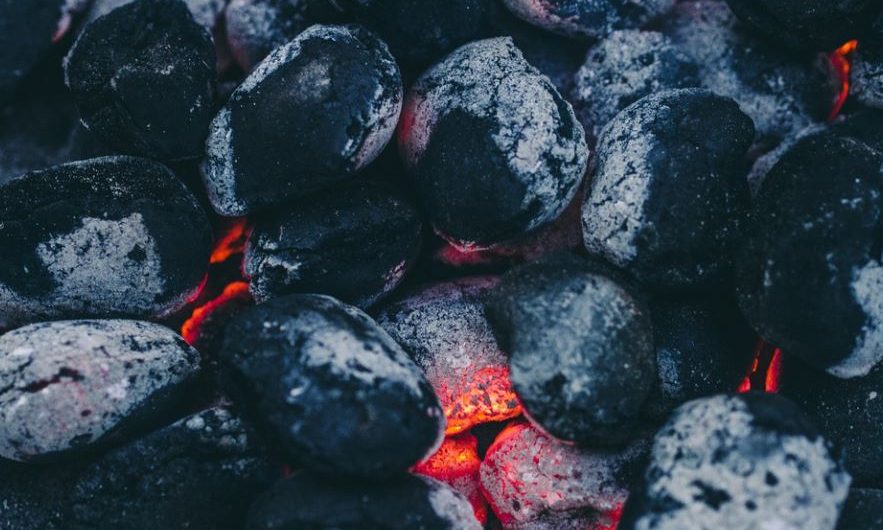 20 Significados de Soñar con Carbón