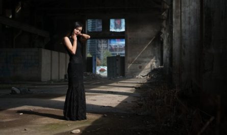 18 Significados de Soñar con Ropa Negra