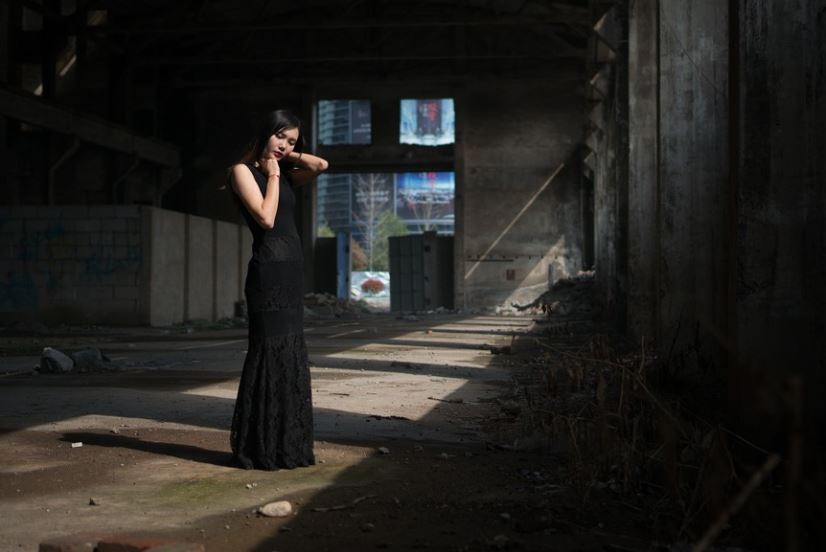 18 Significados de Soñar con Ropa Negra