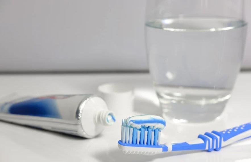 31 Significados de Soñar con Pasta de Dientes
