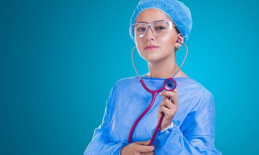 18 Significados de Soñar con un Médico