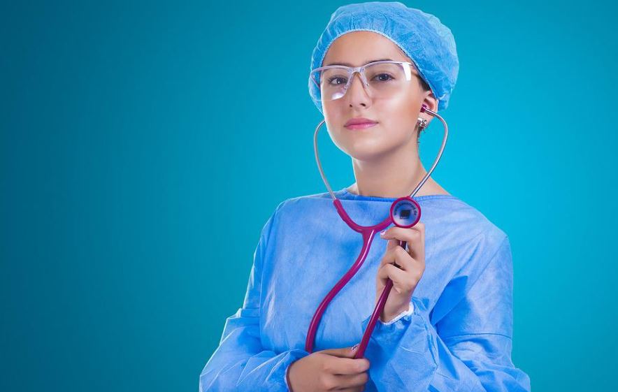 18 Significados de Soñar con un Médico