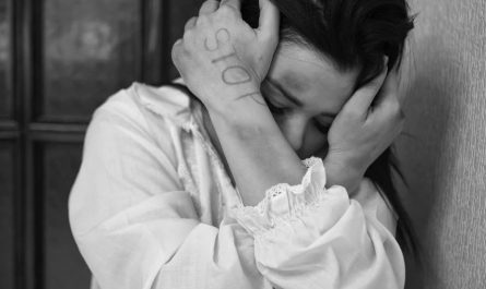 13 Significados de Soñar con Agresión Sexual