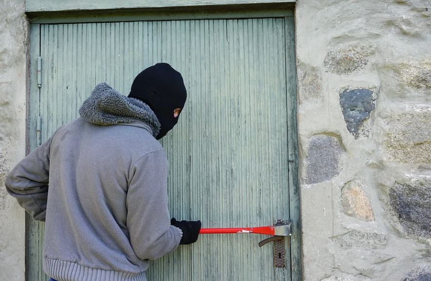 13 Significados de Soñar con Entrar a una Casa