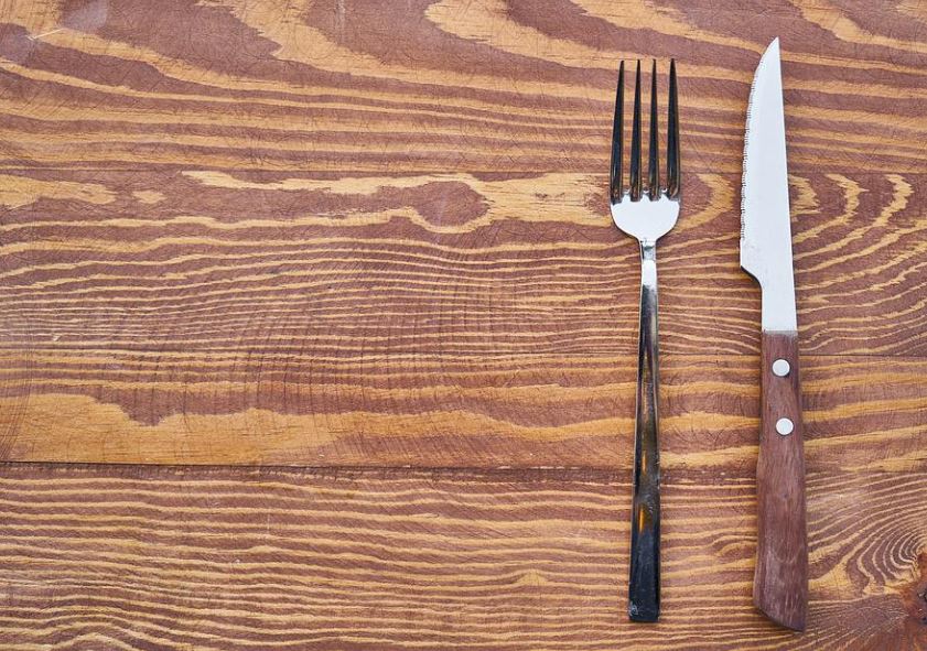 23 Significados de Soñar con un Tenedor