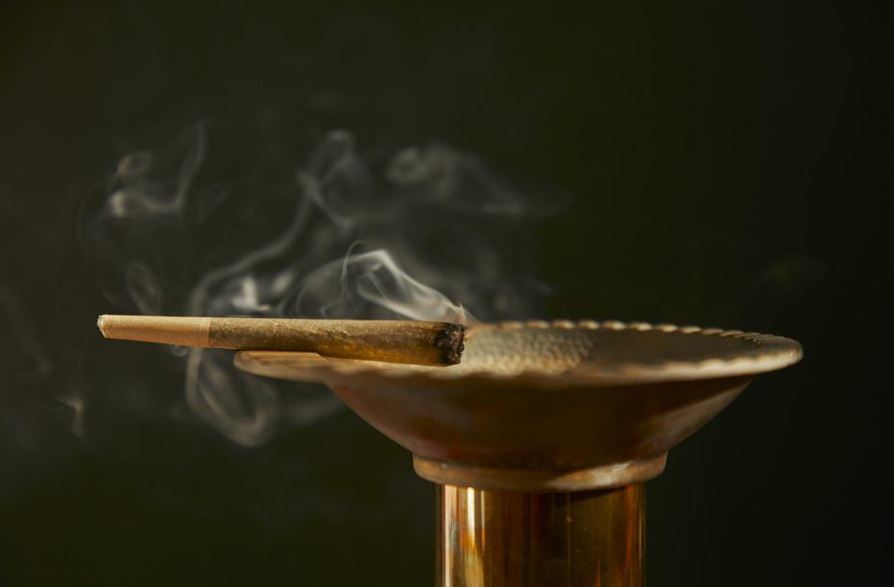 12 Significados de Soñar con Marihuana