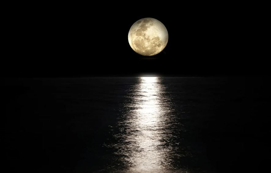 28 Significados de Soñar con la Luna