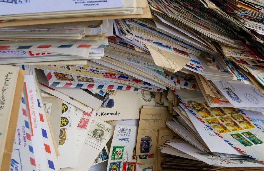 19 Significados de Soñar con Recibir una Carta