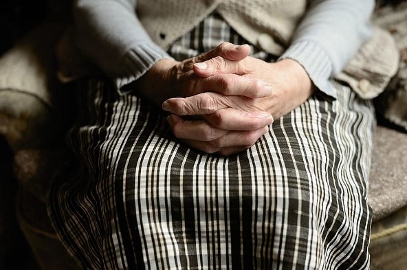 14 Significados de Soñar con un Abuelo Fallecido