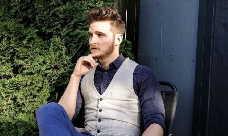 13 Significados de Soñar con un Hombre Guapo