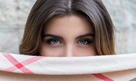 16 Significados de Soñar con Cejas