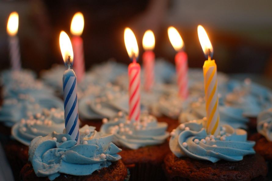 19 Significados de Soñar con una Fiesta de Cumpleaños