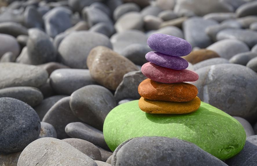 21 Significados de Soñar con Piedras