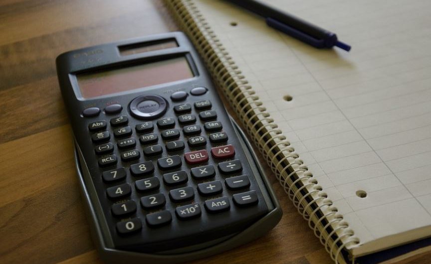 ¿Qué significa soñar con una computadora? 8 significados simbólicos