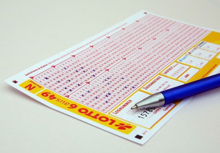 ¿Qué significa soñar con ganar el primer premio de la lotería?