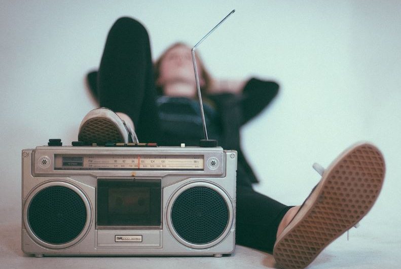 ¿Qué significa soñar con una radio?